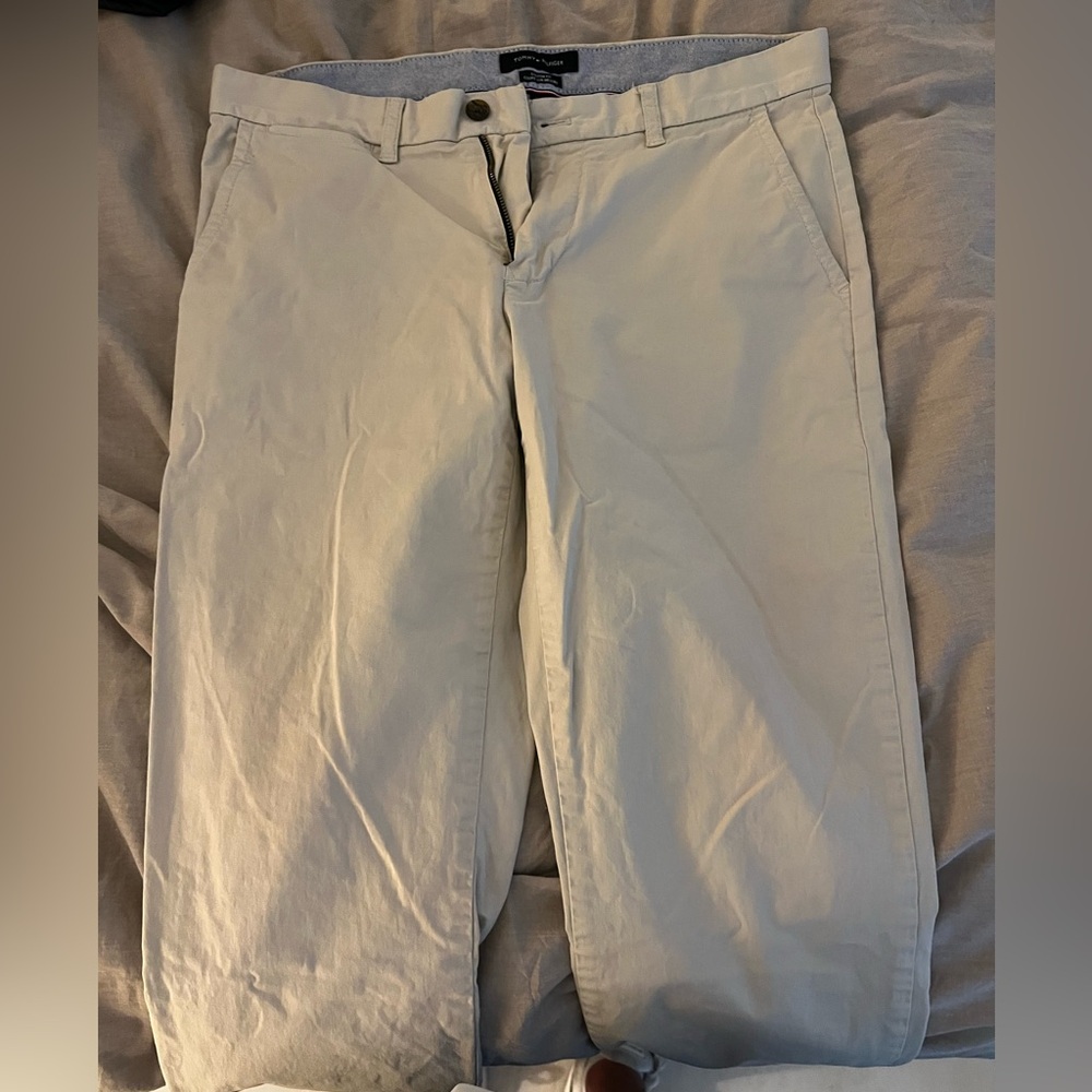 Tommy Hilfiger Custom Fit Khakis, 32x30